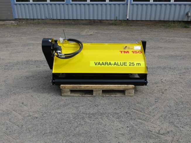 AJO TM 150/190/220 -kelamurskain vesakon raivaukseen